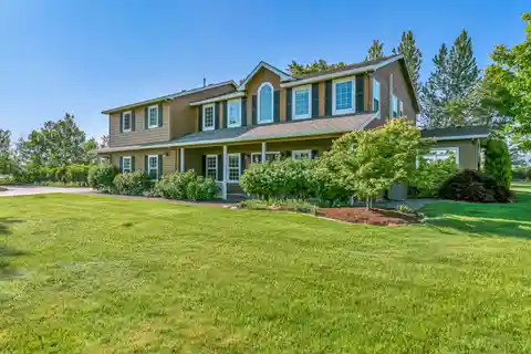 Stylish and Comfortable Lifestyle Property