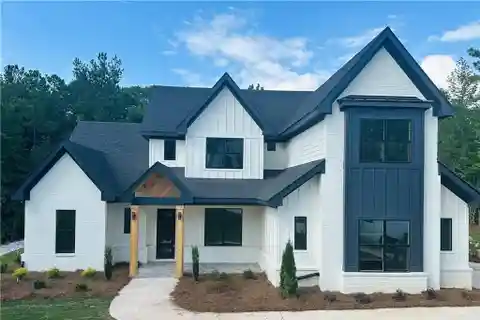 Refined Living in Arbor Springs
