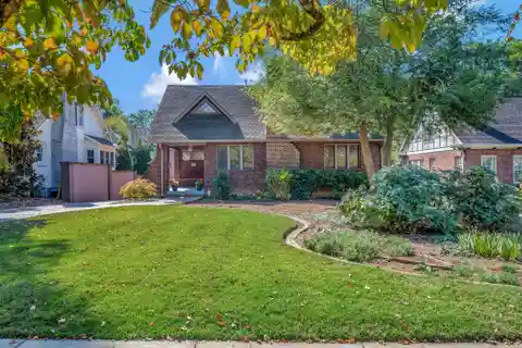 Historic Richland West End Home