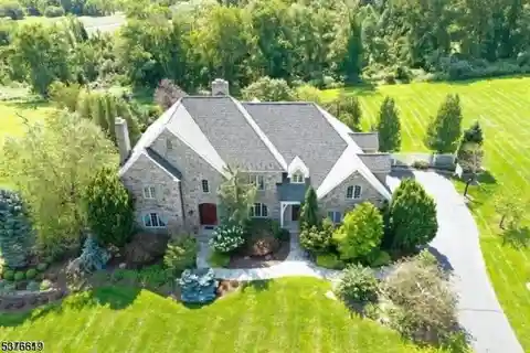 Private Cul-De-Sac Retreat with Saltwater Pool