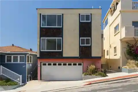 Spacious Coastal Home Full of Potential