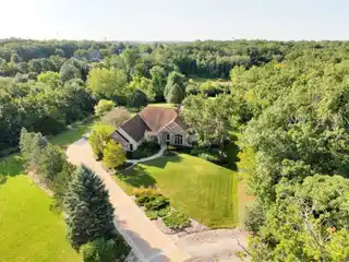 Secluded Executive Walk-Out Ranch