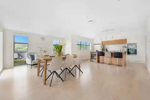 Coastal Comfort with Family Flexibility