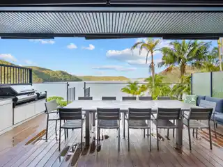 Breathtaking Retreat with a Spectacular Panorama