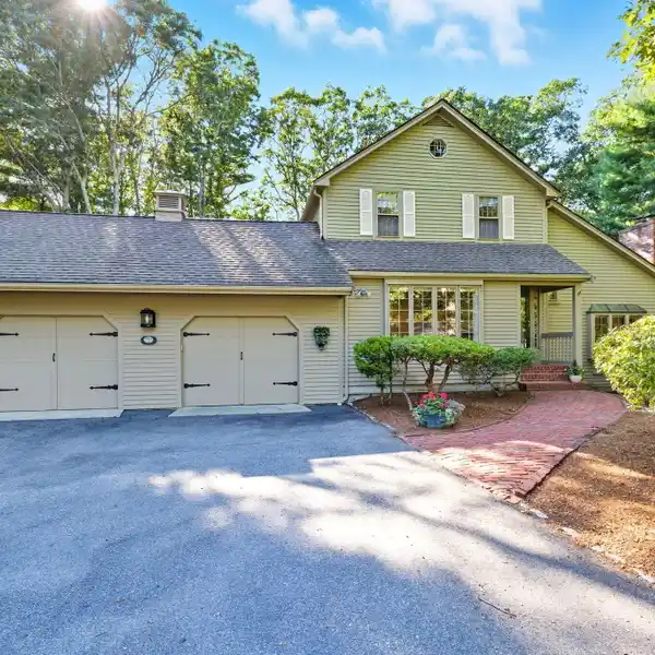 UNIQUE OPPORTUNITY IN WILD HARBOUR ESTATES