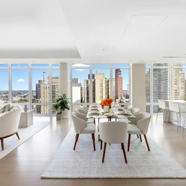 MAGNIFICENT RESIDENCE AT THE CHARLES CONDOMINIUM