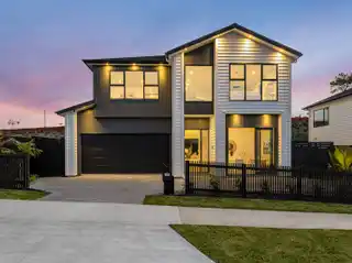 Impressively Designed Family Home with Comfort