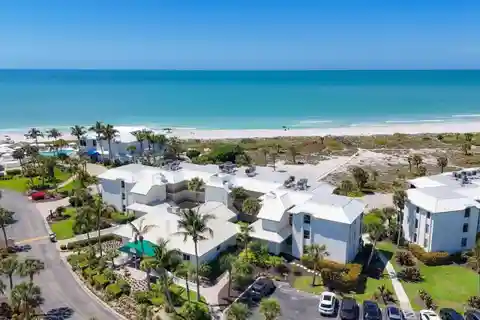 One Bedroom Gulf-front Chalet at the Boca Grande Club