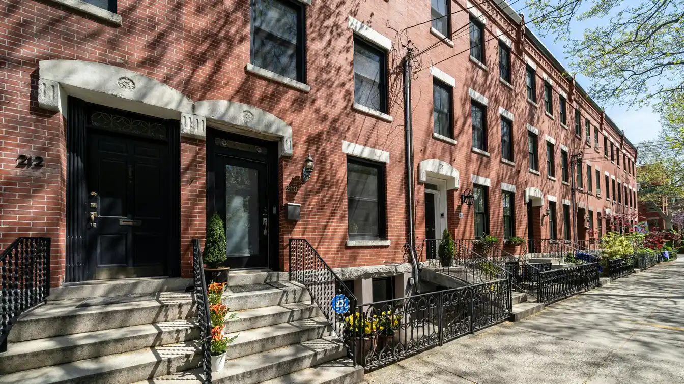 Beautifully Renovated Row House