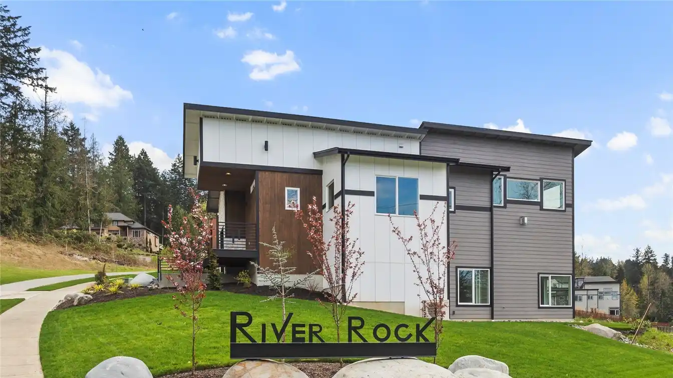 New Construction in River Rock Auburn