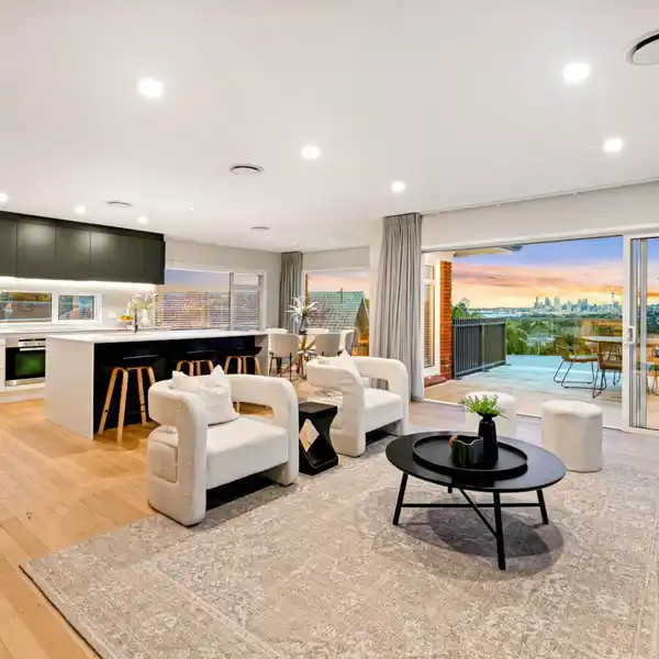 THIS IMPOSING HOME IS RESPLENDENT IN ITS MAGNITUDE