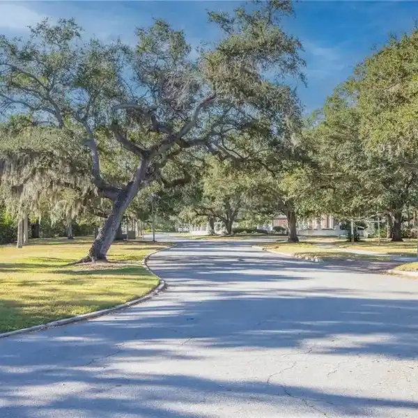 MAGNIFICENT LOT AWAITS PERSONAL TOUCH