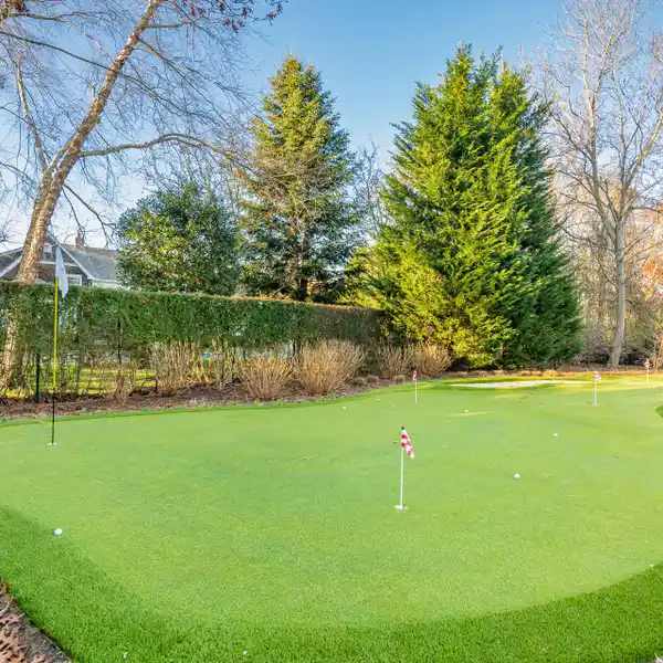 BRAND NEW AND STYLISH EAST HAMPTON RENTAL