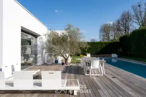 Exceptional Property in an Enchanting Setting