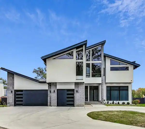 EUROPEAN-INSPIRED ELEGANCE WITH TOP-TIER CONSTRUCTION QUALITY