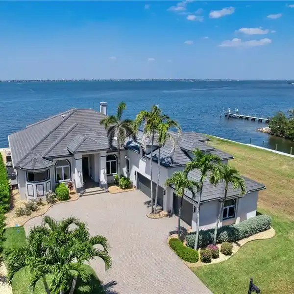 LUXURY WATERFRONT LIVING IN CATALPA COVE