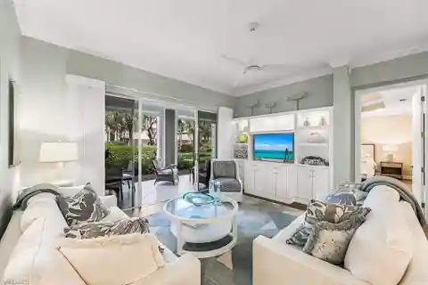 Beautiful First Floor Coach Home