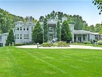 EXTRAORDINARY HOME IN A COVETED MORELAND HILLS LOCATION