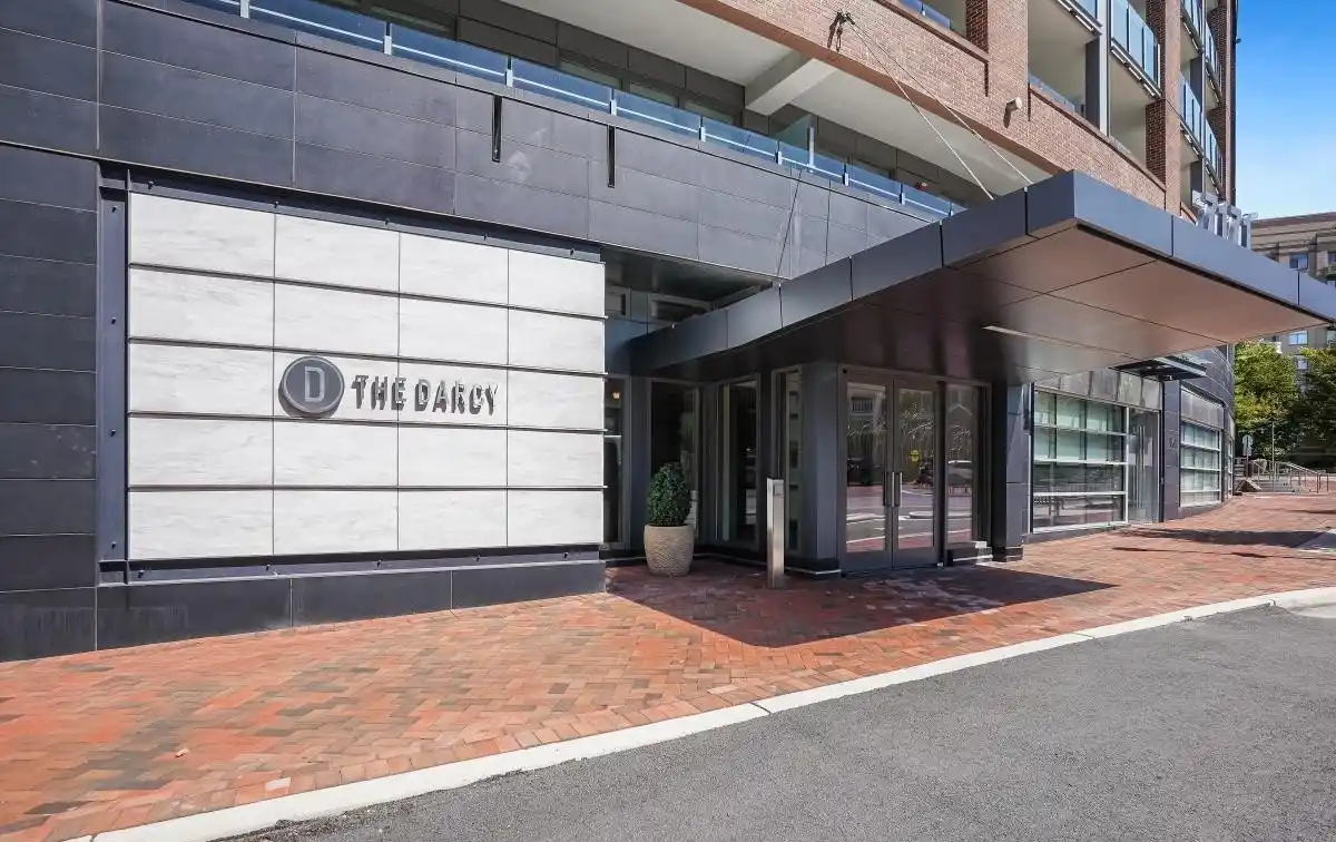 Exquisite Downtown Condo