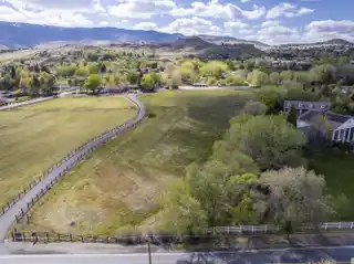 Gently Sloped 3-Acre Parcel