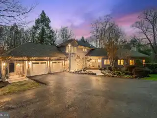 Architectural Forest Retreat on Seven Private Acres