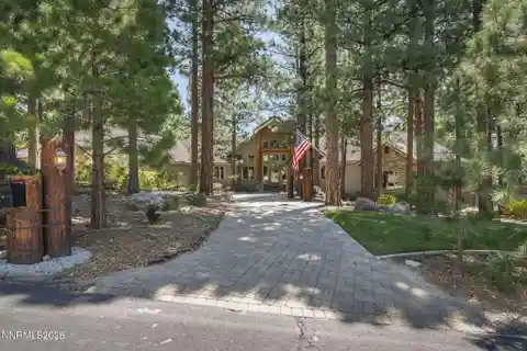 Stunning Galena Forest Home