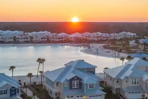 Beautiful Coastal Townhome with Private Beach Access