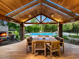 Luxury Lifestyle Retreat