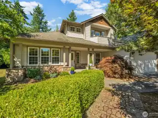 Custom Beauty on over an Acre