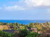 CHARMING BUNGALOW WITH GREAT POTENTIAL