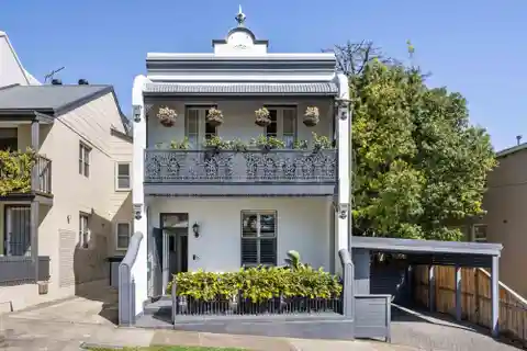 Meticulously Transformed Victorian Terrace