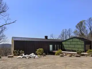 Luxury Living in Environmentally Conscious Elk View