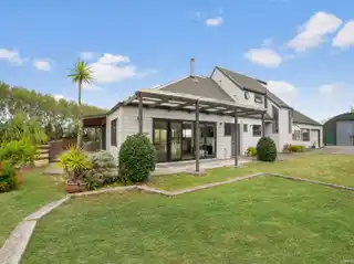 Future Urban Gem with Rural Charm