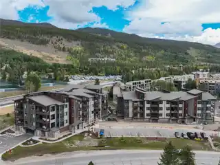 Luxury Living at Brightwood at Keystone