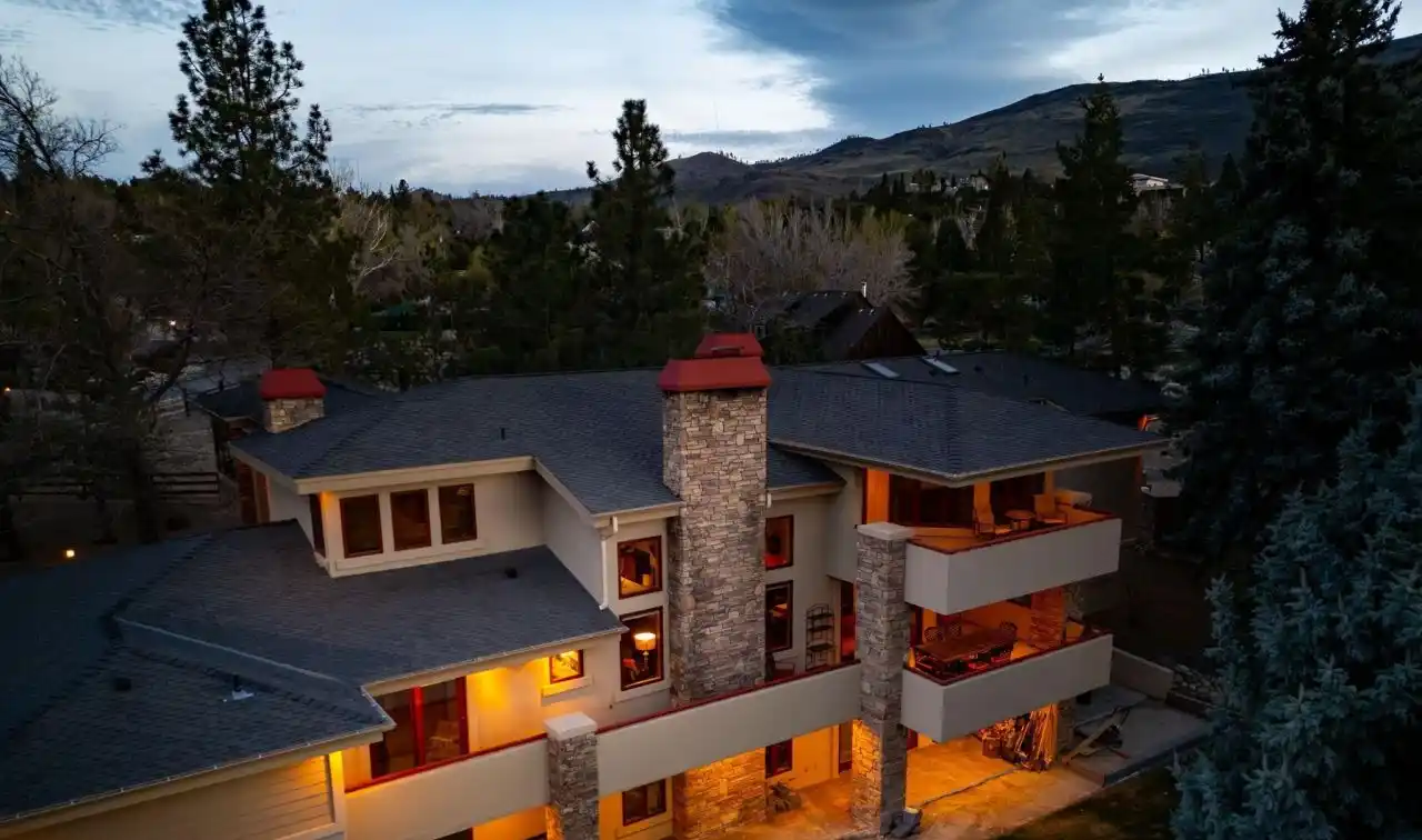 Completely Remodeled Luxury Estate