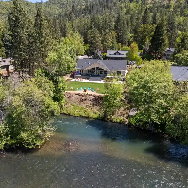 IMMACULATE HOME WITH BEAUTIFUL ROGUE RIVER FRONTAGE