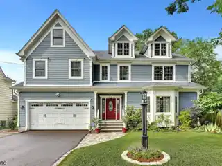 Exquisite Home in a Tranquil Neighborhood