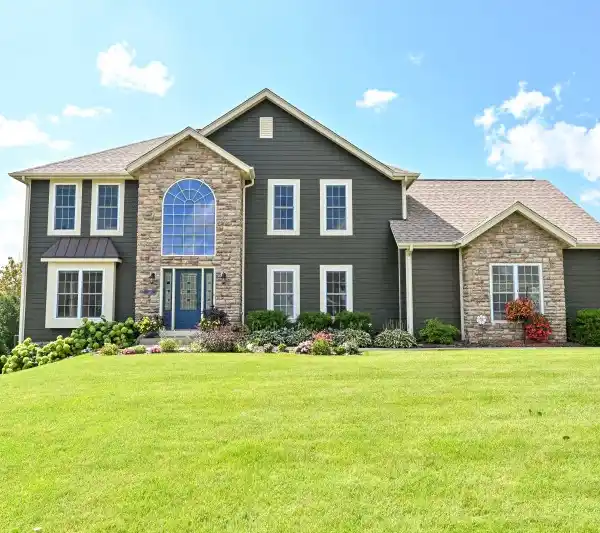 ELEGANT COLONIAL LIVING IN THE CONSERVANCY