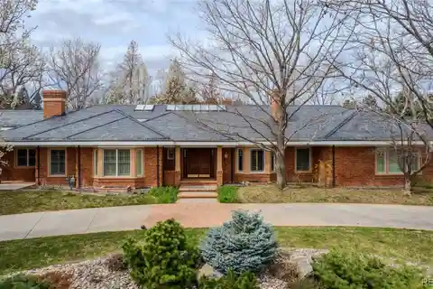 Thoughtfully Built in an Idyllic Location
