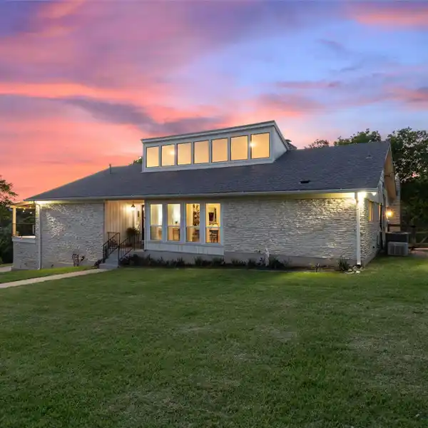 GREAT PROPERTY IN A SPECIAL LOCATION