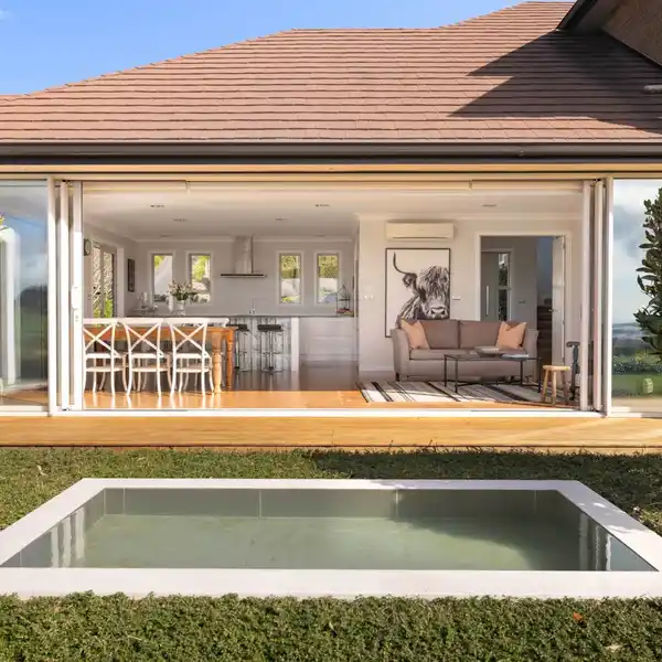 ELEGANT LIVING WITH EXCEPTIONAL VIEWS