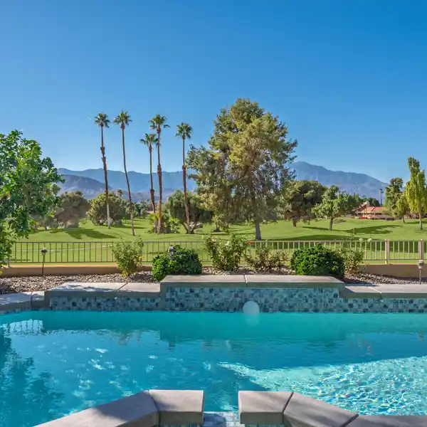 CONTEMPORARY MASTERPIECE WITH PRIVATE ENSUITES AND SCENIC VISTAS