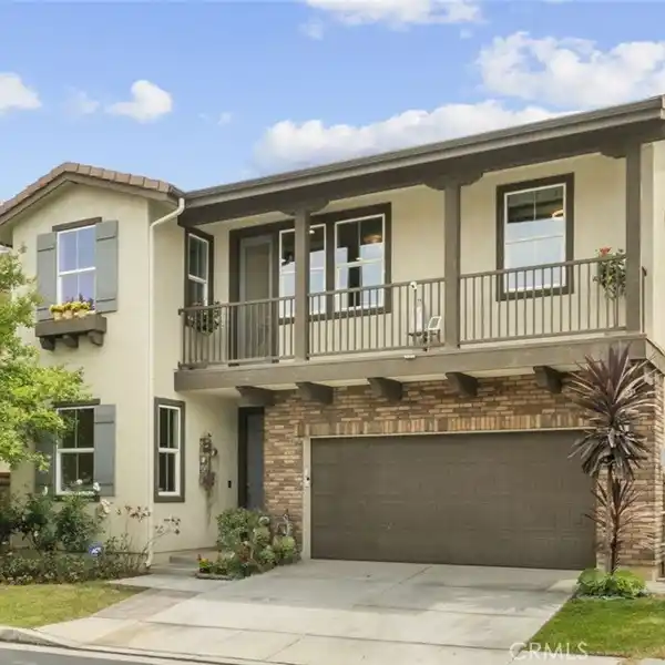 BEAUTIFULLY UPDATED HOME BLENDING COMFORT AND STYLE