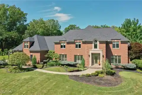 Exquisite Custom Home on 2.71 Acres