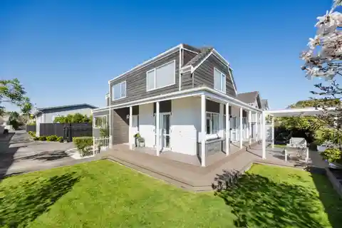 Private Remuera Oasis with North-Facing Garden