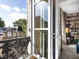 Prestigious Residence Overlooking Luxembourg Palace Gardens