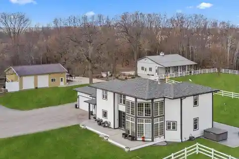 6.5 Hilltop Acres