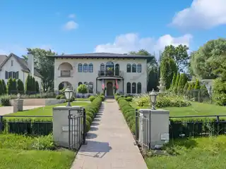Once-In-A-Lifetime Architectural Statement
