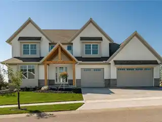 New Masterpiece in Scenic Oaks West