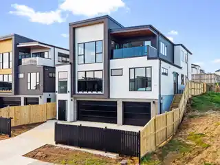 Distinguished Flatbush Estate with Triple Garage